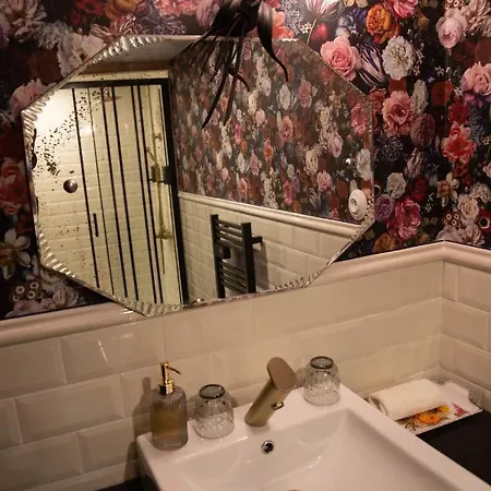 Un Petit Bout Du Monde Guest house Saint-Georges-en-Couzan