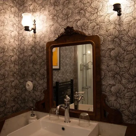 Un Petit Bout Du Monde Guest house *