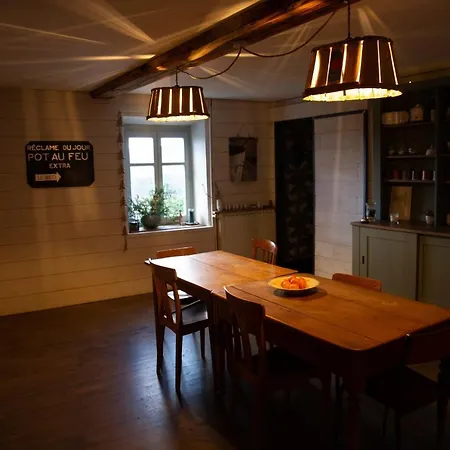 Un Petit Bout Du Monde Guest house Saint-Georges-en-Couzan