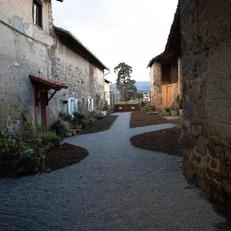 Un Petit Bout Du Monde Guest house Saint-Georges-en-Couzan